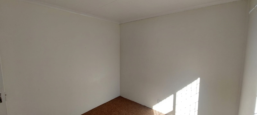 4 Bedroom Property for Sale in Wavecrest Eastern Cape